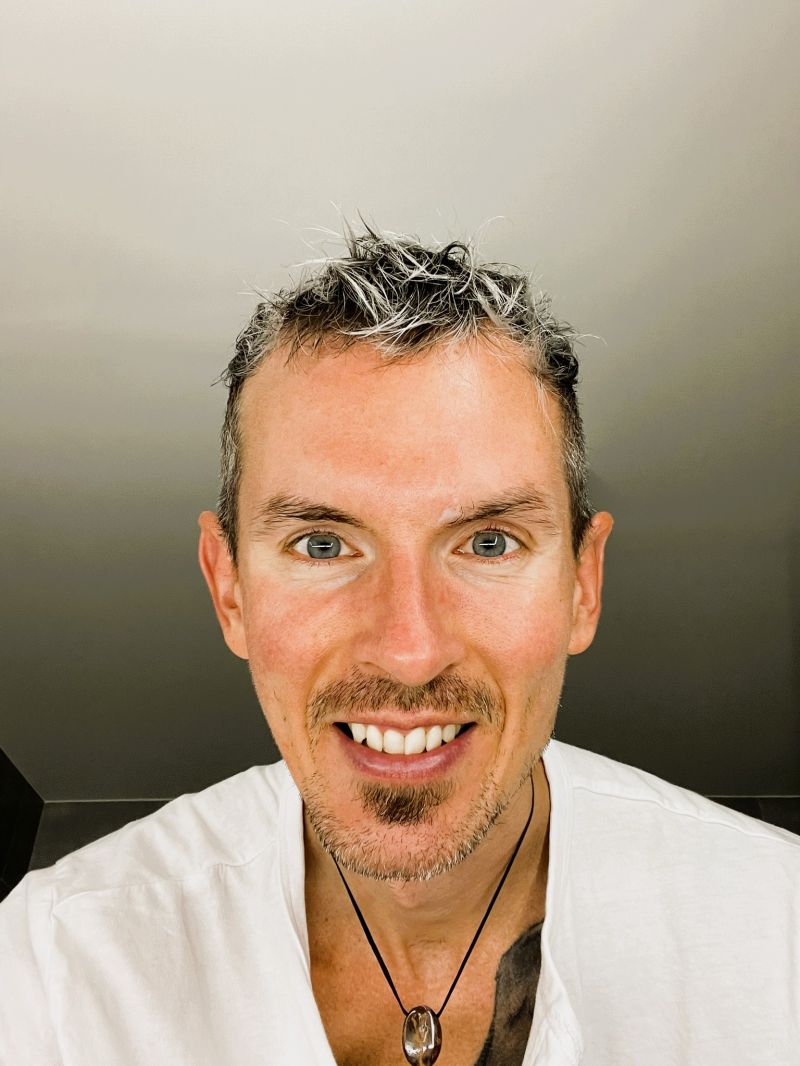 Ve všech firmách jsou lidé pracující pro své sny